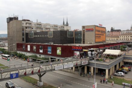 Brno ul. Úzká, OD Tesco